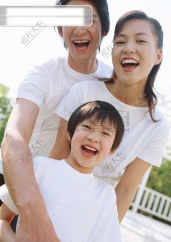 家庭亲情幸福甜蜜温馨一家人全家父母子女欢乐广告素材大辞典