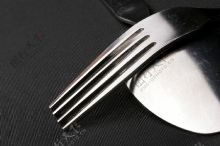 西式餐具刀叉金属质感汤匙盘子勺子调羹用餐手势碗筷不锈钢