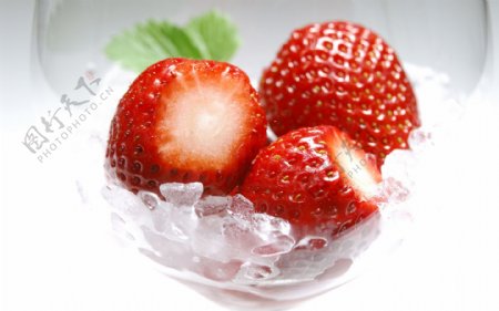 草莓高清素材草莓图片