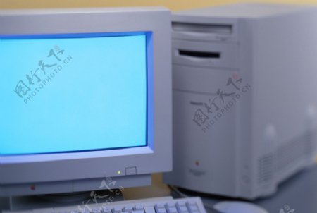 电脑主机图片
