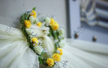 浪漫黄玫瑰婚礼图片
