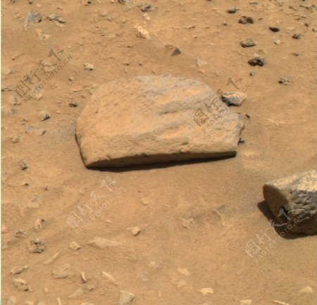火星登录车发回地球的高清火星图片7