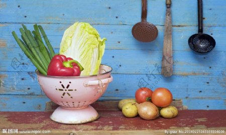 蔬菜和厨房用品图片