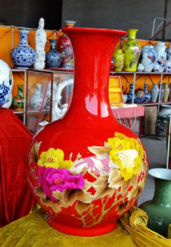 景德镇陶瓷花开富贵图片