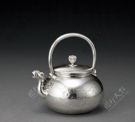纯银茶壶图片