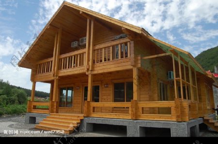 木材结构别墅图片