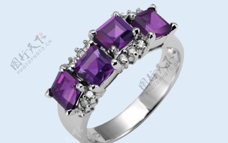 紫罗兰宝石图片