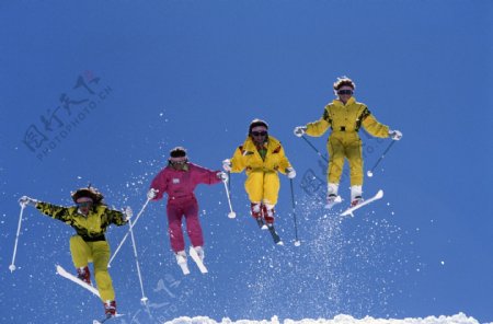飞越滑雪图片