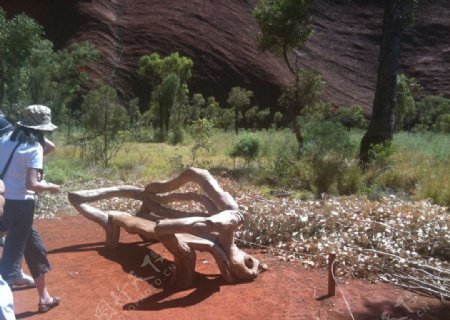红巨石Uluru天然坐椅图片