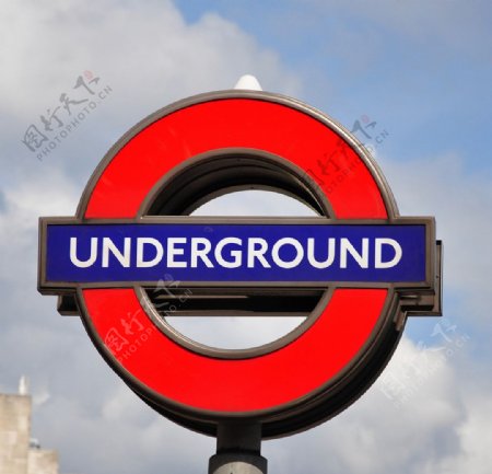 伦敦地铁指示牌图片