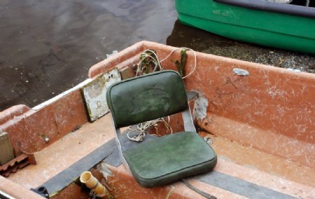渔船破旧座椅图片