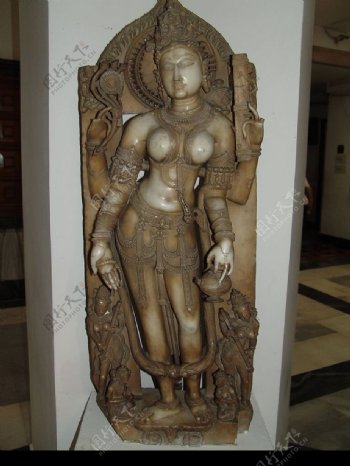 印度佛陀象牙雕作品图片