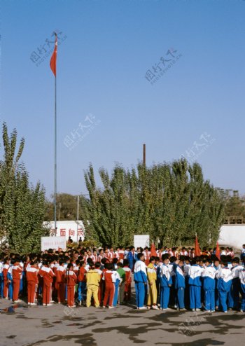 升旗仪式图片