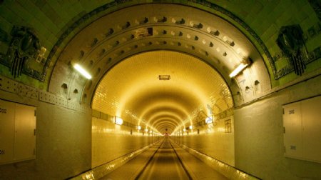 汉堡市的地下隧道图片