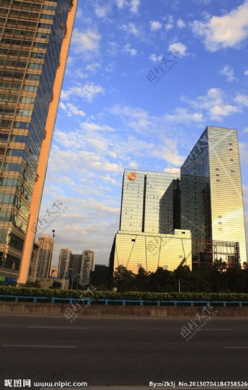 深圳凤凰卫视大厦图片
