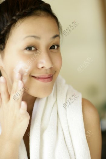 美容护肤女性图片