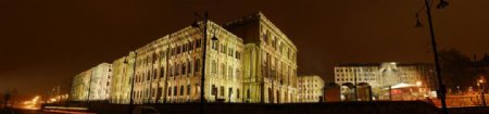 在夜幕中的古典高雅的欧美建筑物图片
