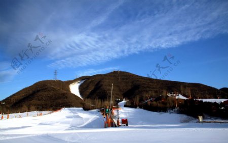 北京军都山滑雪场图片