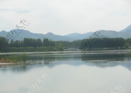 湖面风景图片