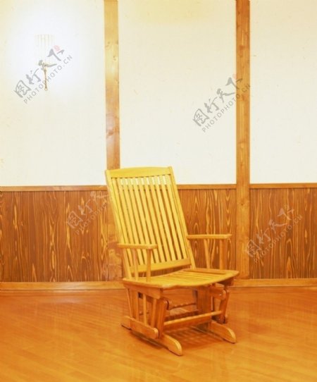 休闲木椅图片