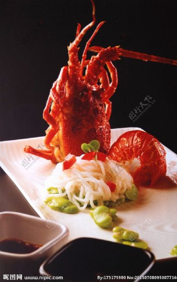 红油龙虾仔图片