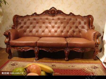 经典欧式家具三人沙发图片