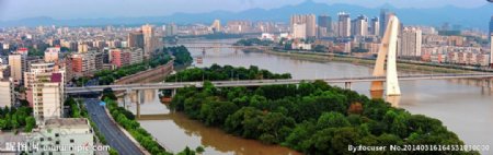 赣州飞龙大桥江边风景图片
