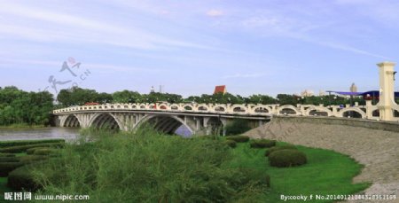 哈尔滨太阳岛金水桥图片