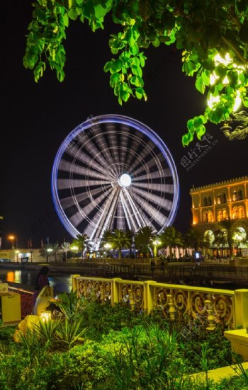 阿联酋城市夜景图片