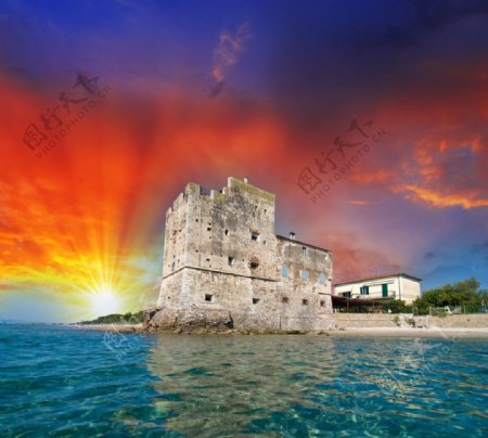欧洲海边城堡图片