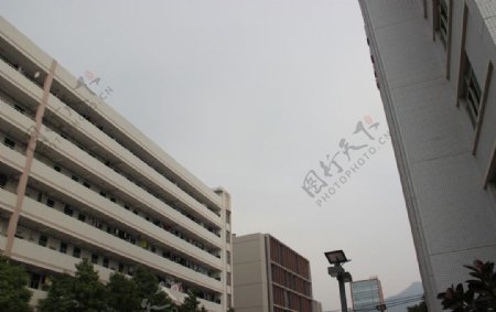 广东工程职业技院宿舍图片