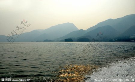 柘林湖图片