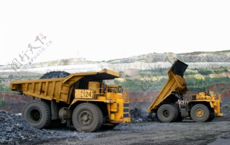 煤矿运输图片