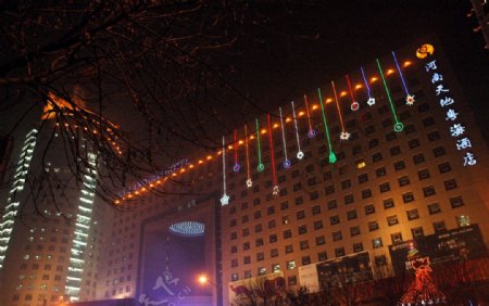 郑州市农业路天地粤海酒店夜景有噪点图片
