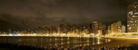海滨都市夜景图片