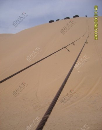沙漠滑索图片