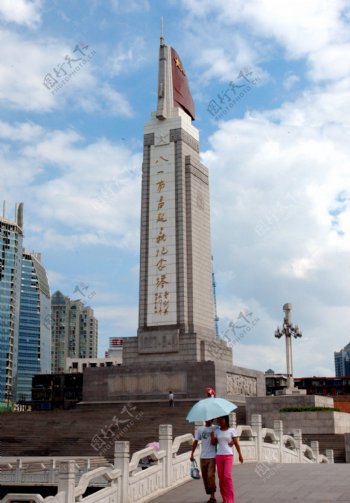 八一起义纪念塔图片