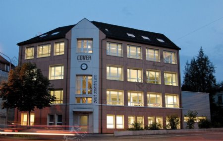 卡瓦尔瑞士钟表工厂图片
