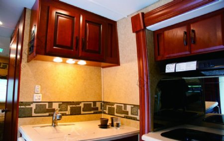 福特E450房车厨房图片