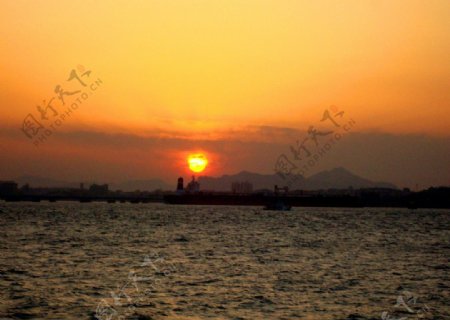 日落黄昏青岛图片