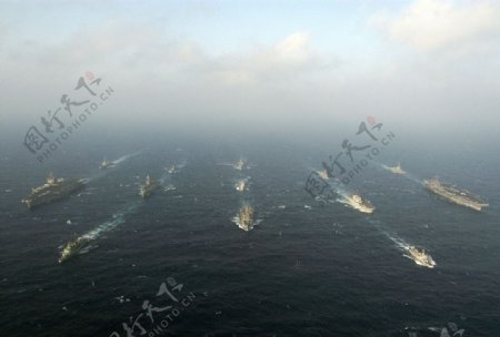 航母战斗群图片