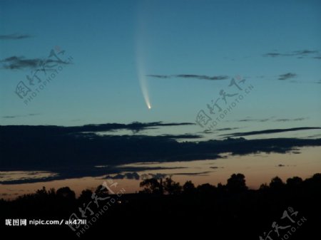 海尔波普彗星图片