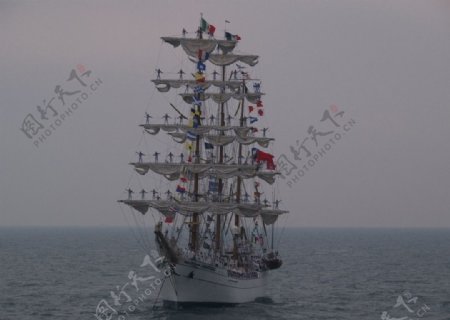 墨西哥风帆训练舰图片