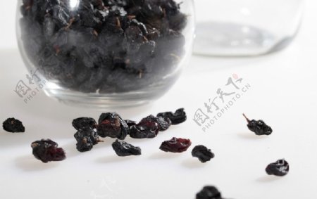 新疆红黑色葡萄干图片