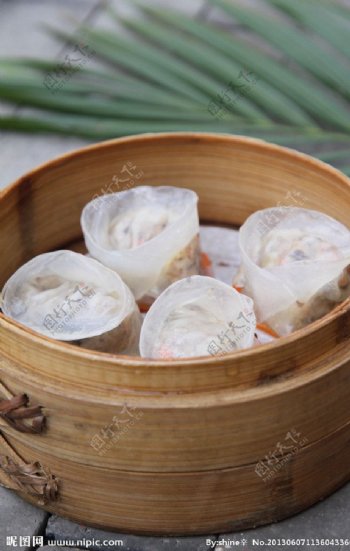 水晶茶树菇饺图片