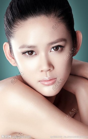 化妆品模特广告级别图片