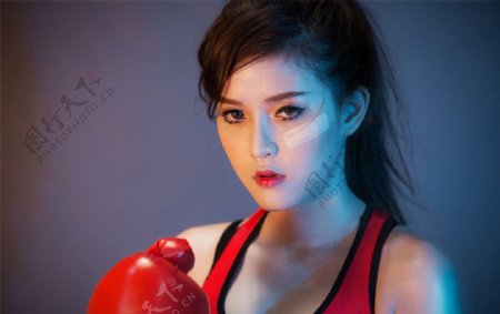 美女拳击手图片