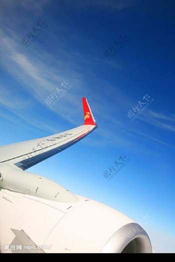 飞机机翼鲲鹏之翼图片