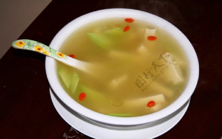 虾仁豆腐汤图片