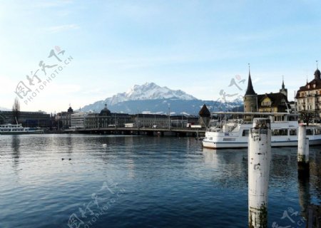 瑞士琉森湖景色图片